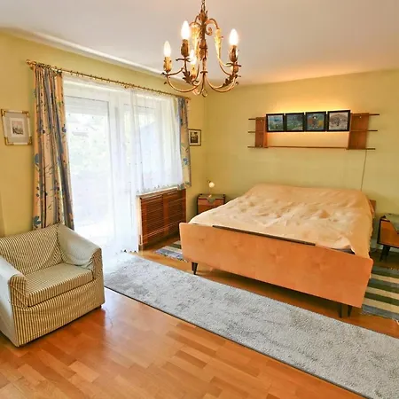 Exclusive House In